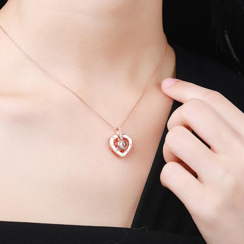 Collar 100 idiomas TE AMO (INCLUYE CAJA)
